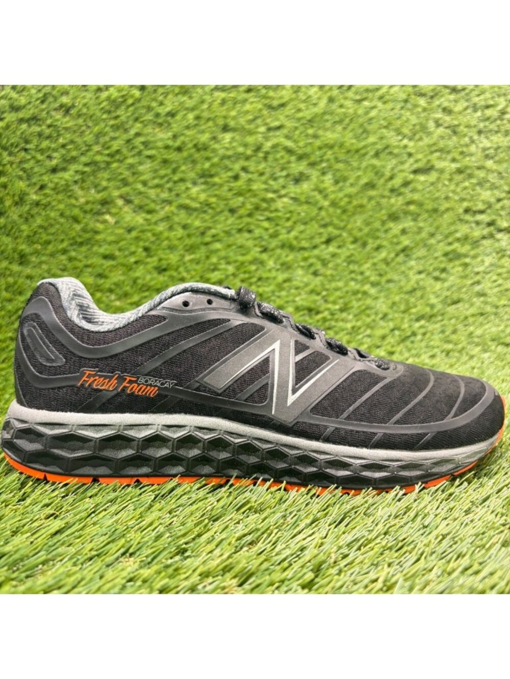 New Balance Fresh Foam 980 V2 Womens Size 7 Black Gray Running Shoes Sneakers